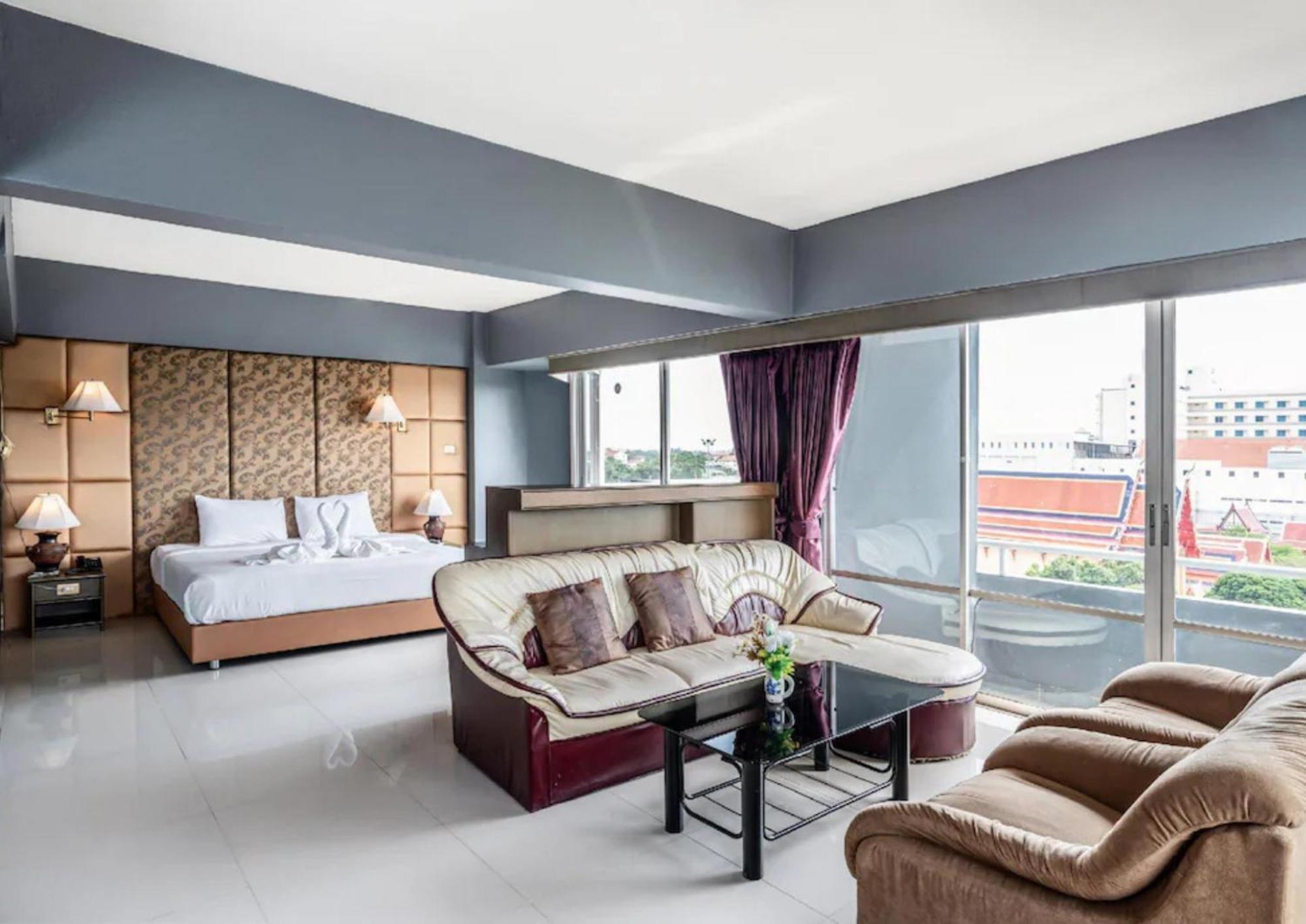 פרה נאקון סי איוטאיה Ayothaya Riverside Hotel מראה חיצוני תמונה