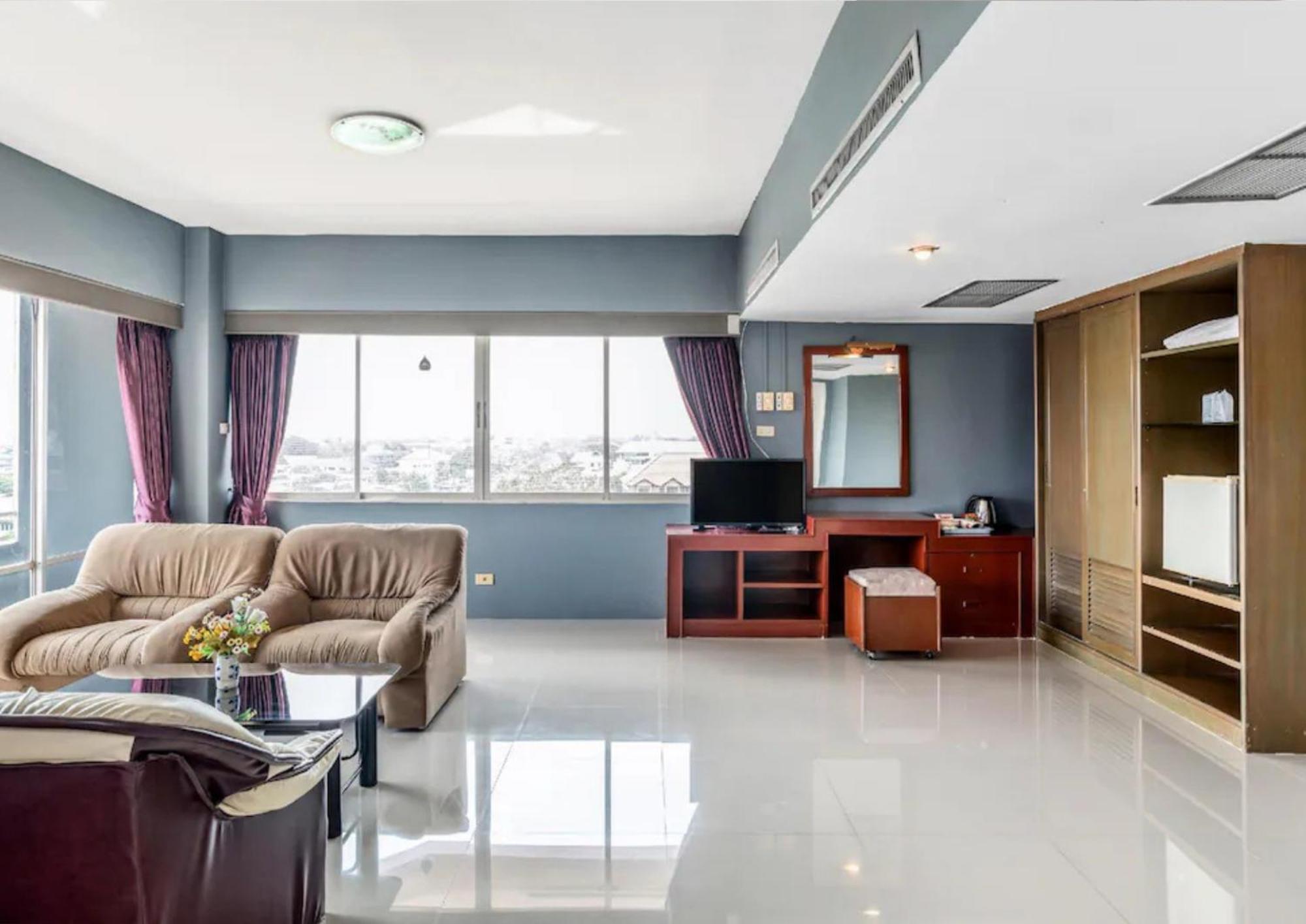 פרה נאקון סי איוטאיה Ayothaya Riverside Hotel מראה חיצוני תמונה